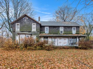 1330 Grange Rd, Buchanan, MI 49107