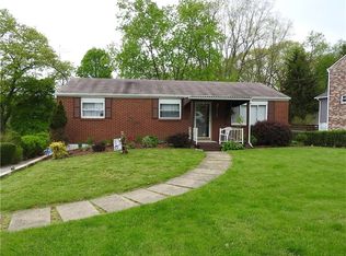 1519 Luray Dr, Pittsburgh, PA 15239