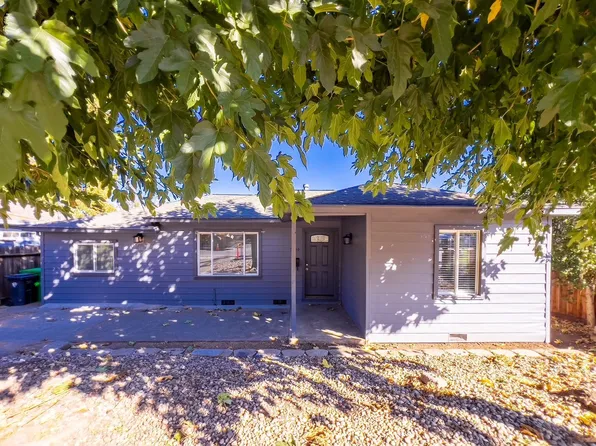 3120 Laurel St, Napa, CA 94558