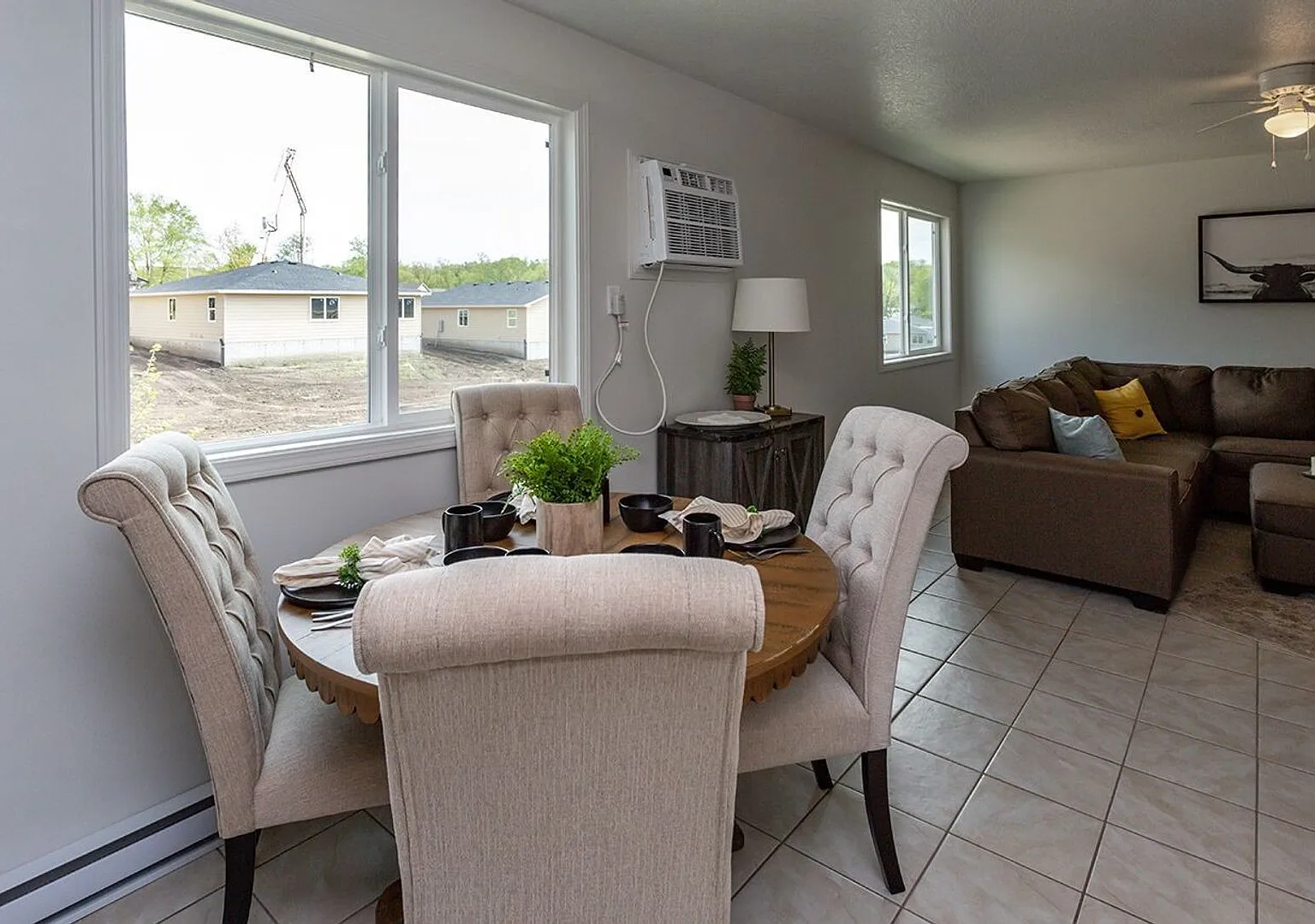 Grandview Meadows — Photo 1