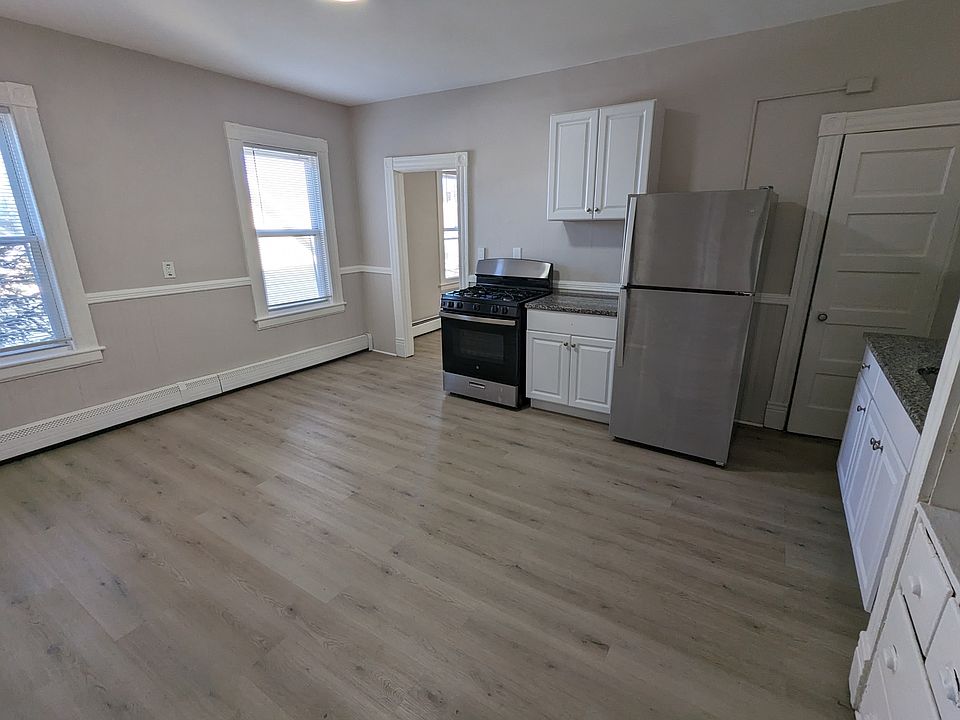 1st image of 242 High St #17347766