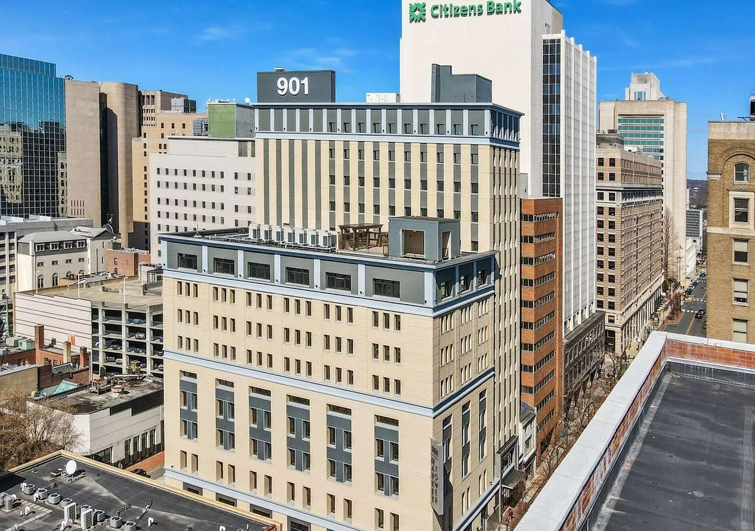 901 Market Tower — Photo 2