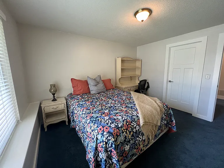 2213 E Myrtlewood Ct — Photo 17
