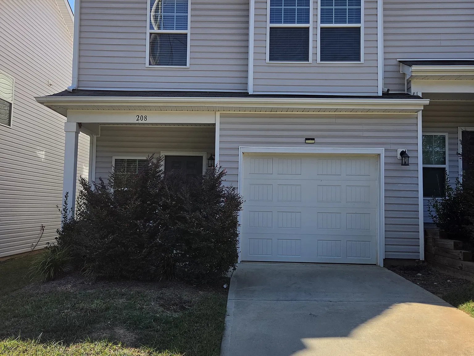208 South Bell Avenue - 1 — Photo 2