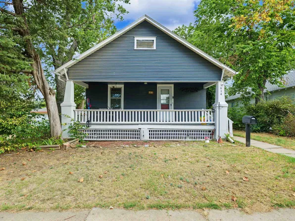614 Charles St, Salina, KS 67401