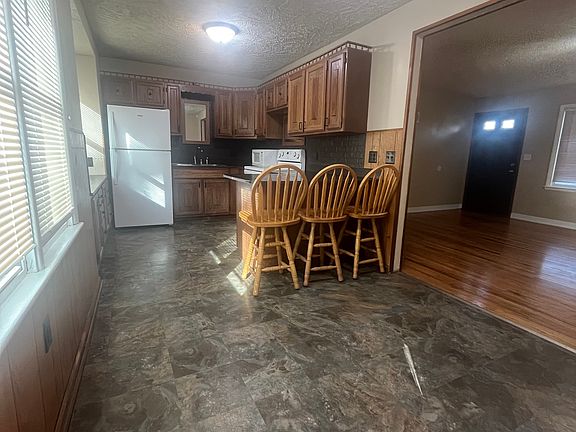 4th image of 1815 N 31st St