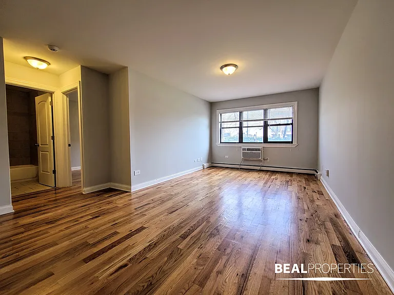 696 Elm Pl — Photo 28
