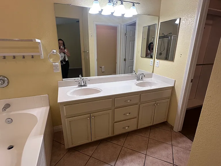 2451 Martin Anthony Ct — Photo 7