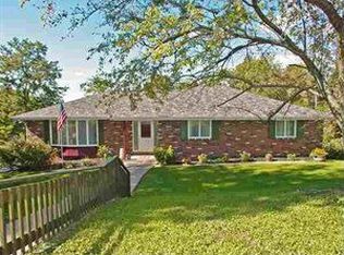 137 Hindman Ln, Weirton, WV 26062