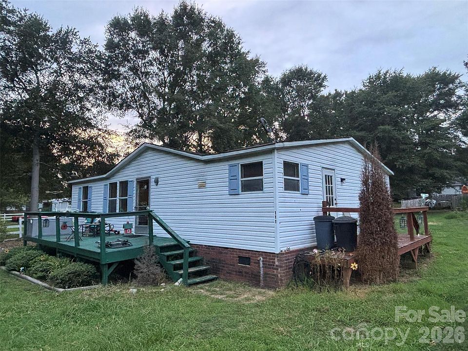 2nd image of 111 Rural Ln