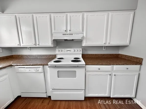 2116 Friendship Pl APT 4, Colorado Springs, CO 80904