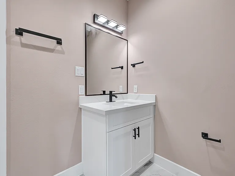 3833 Seabrook St #A — Photo 22