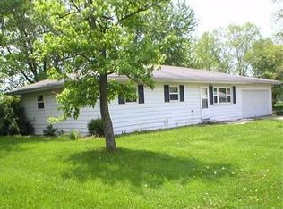 2253 Marshall Dr, Valparaiso, IN 46385