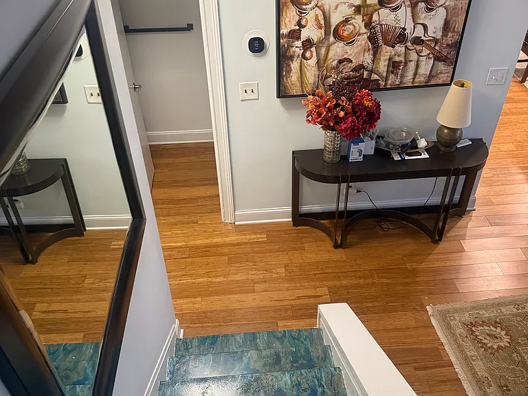 145 15th St NE #212 — Photo 9