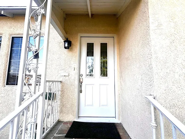 4139 Keever Ave — Photo 6
