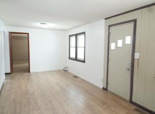 677 21st St, Red Wing, MN 55066