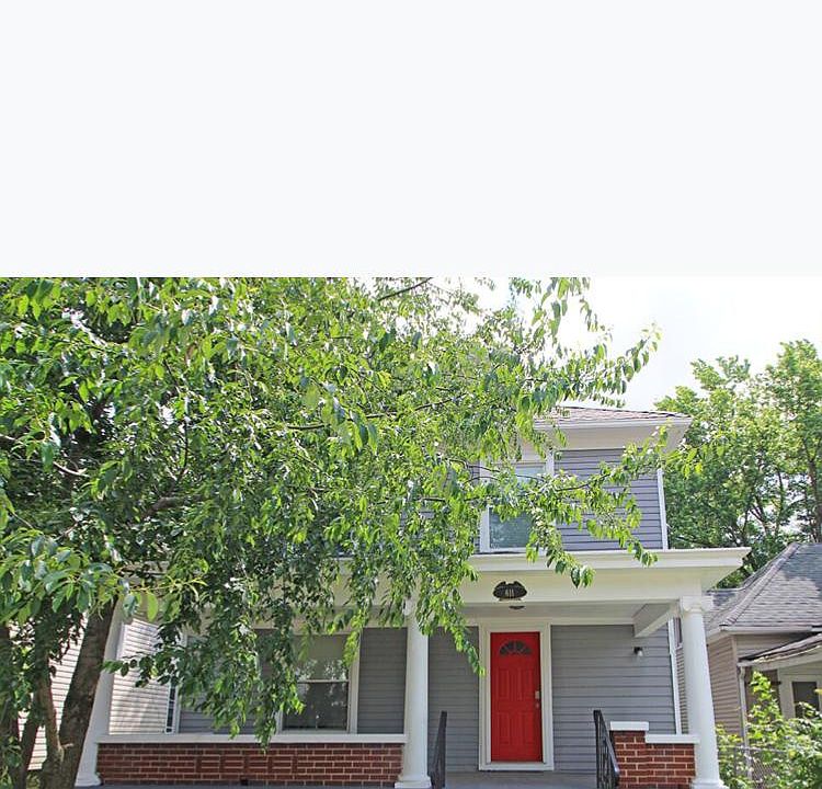 1st image of 611 Young St