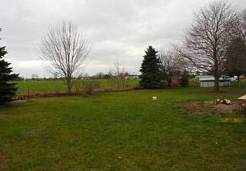 5th image of 4984 Fifteen Mile Rd NE