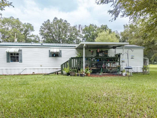 4373 SW Old Wire Rd, Fort White, FL 32038