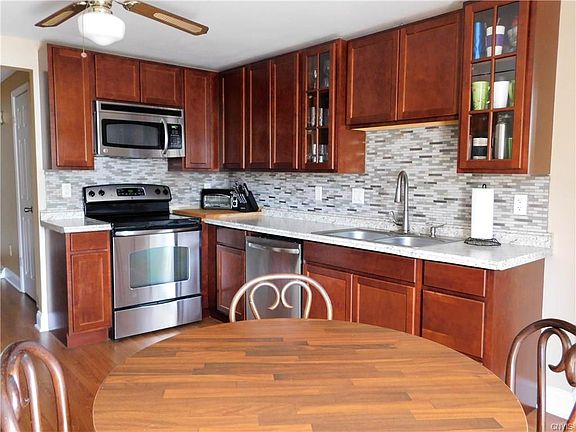 4th image of this home