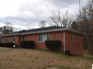 233 Pepper Ln, Paducah, KY 42001