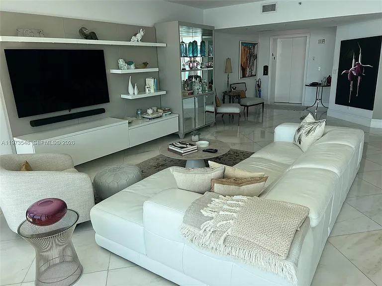 1643 Brickell Ave #903 — Photo 10