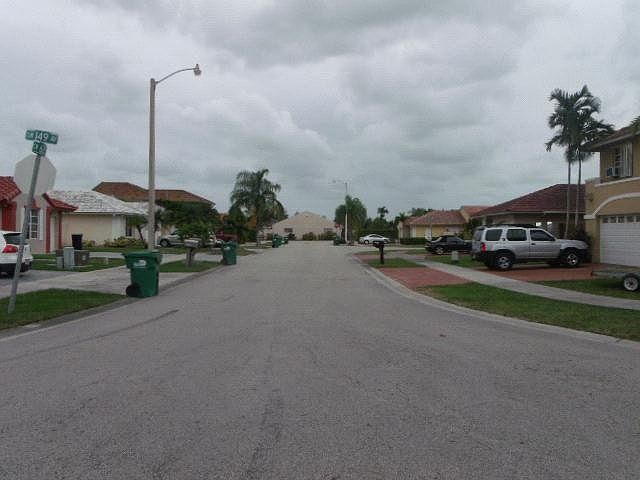 2nd image of 14892 SW 62nd St