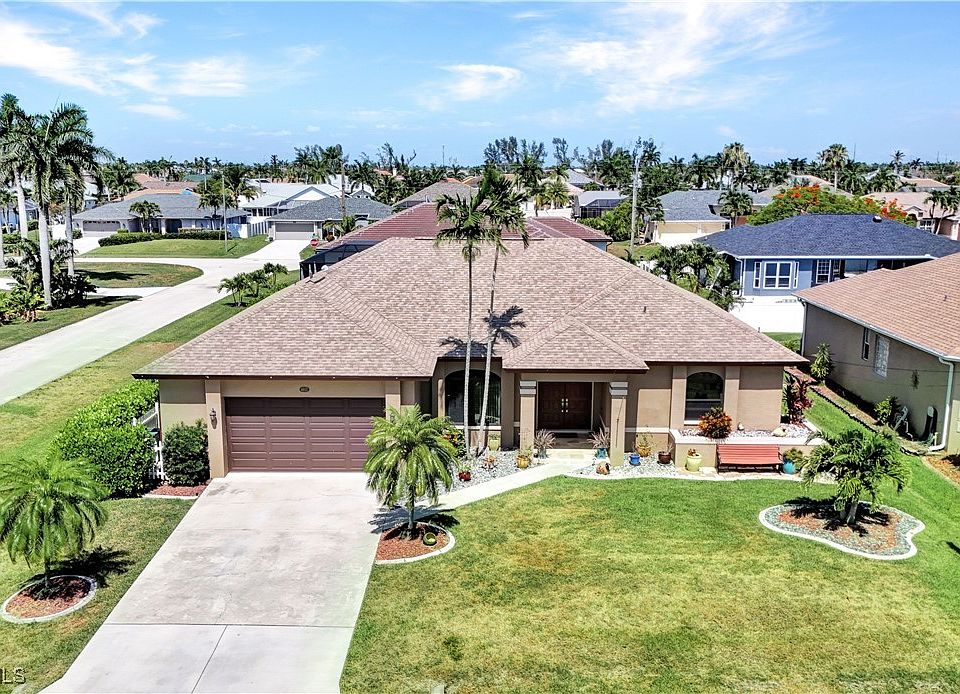 1st image of 4607 SW 24th Pl