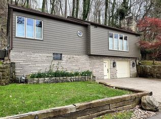 56 Edgemont Ter, Huntington, WV 25701