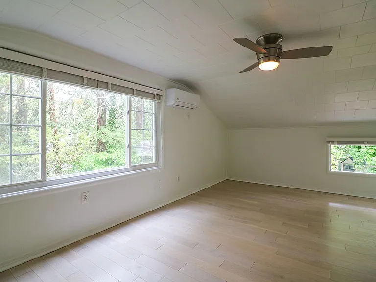 400 Dean Dr — Photo 10