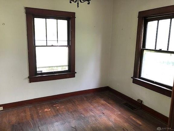3rd image of 2929 Home Ave