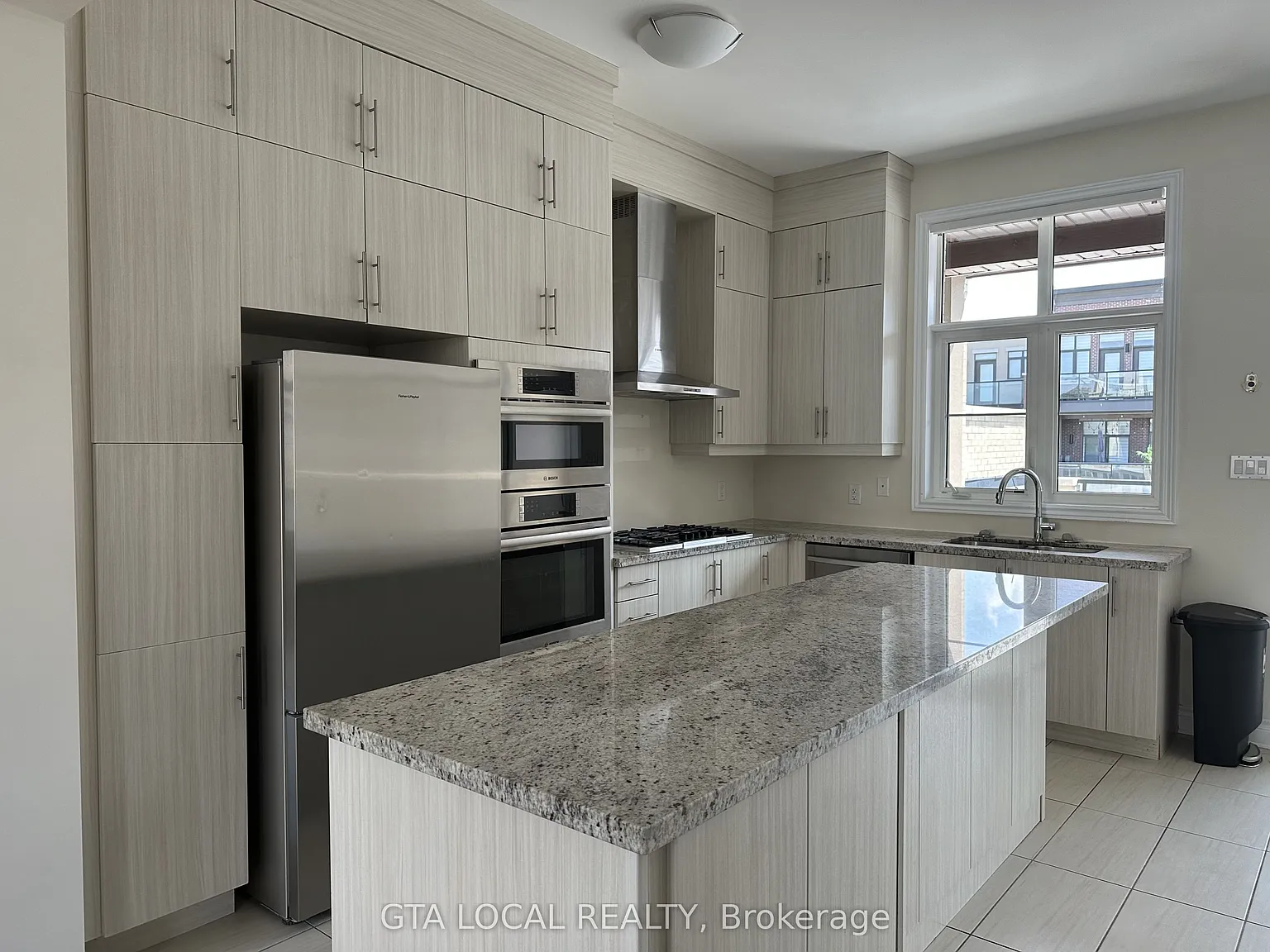 4 bed, $4,500 — Photo 4