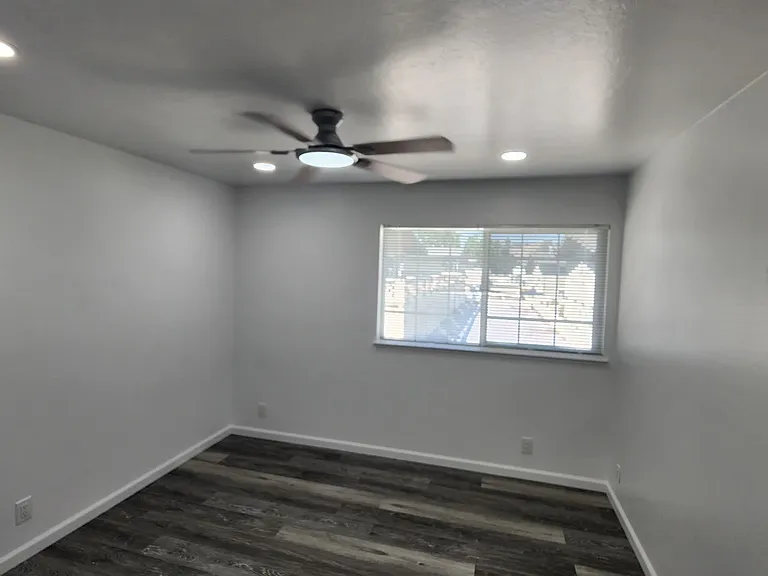 Park Villa Apartments — Photo 45
