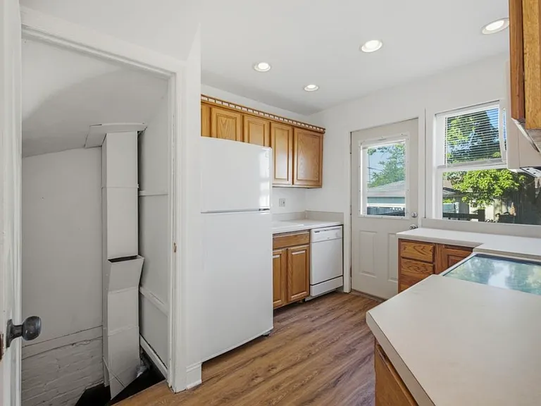 6456 S Lockwood Ave — Photo 5