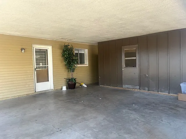 5224 W Windsor Ave — Photo 8