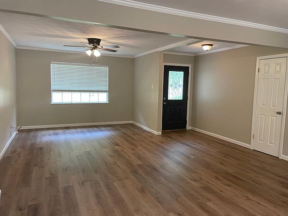 2nd image of 601 Tullie Dr