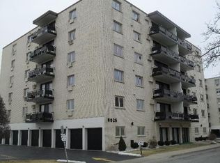 8025 Oconnor Dr APT 2D, River Grove, IL 60171