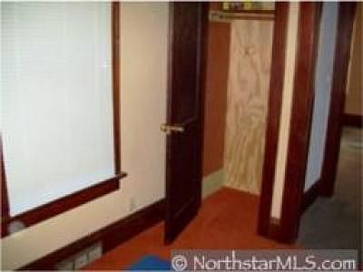 3rd image of 1367 Payne Ave