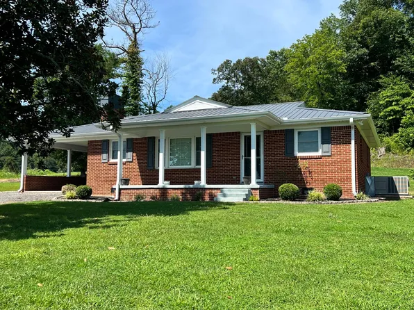 1027 Briar Pond Rd, Centerville, TN 37033