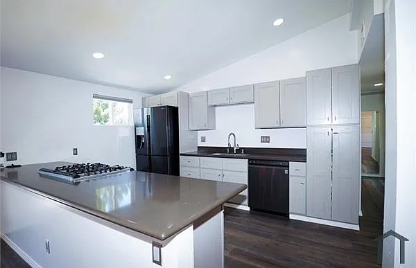 12350 Luna Pl — Photo 4