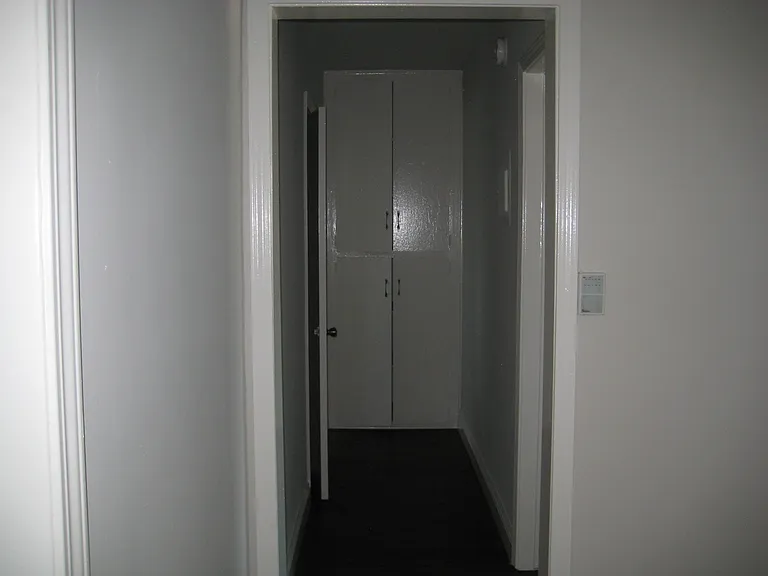 5150 Woodman Ave. — Photo 11