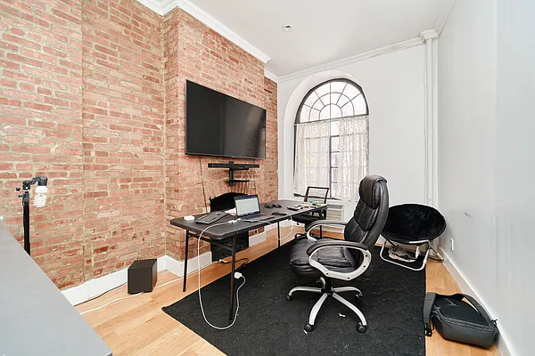 Rented by Living New York | media 25