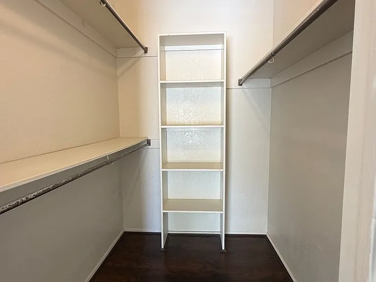 5213 N Tigua Dr — Photo 18