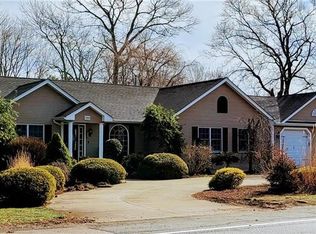 292 Davisville Rd, North Kingstown, RI 02852