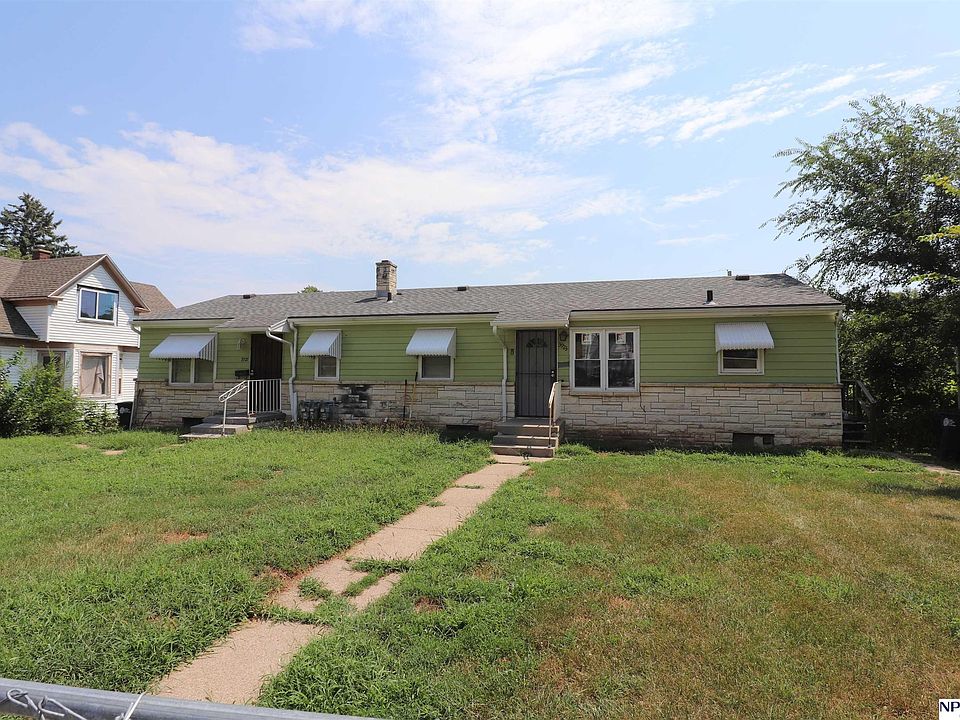 2nd image of 3925 N 38th St