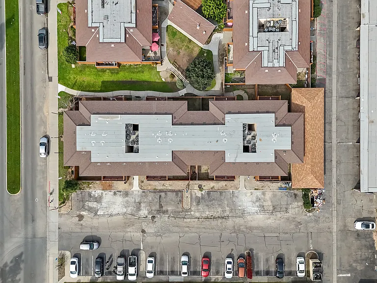 Oakbrook Apartments — Photo 62