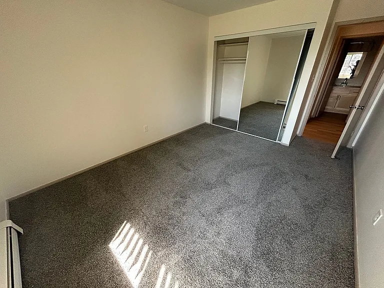 2320 Woodrow Ct — Photo 12