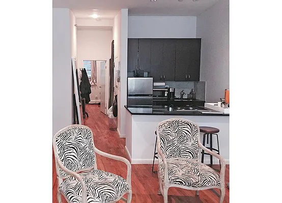 Rented by Warburg | media 16