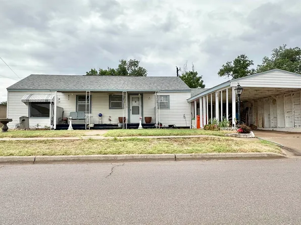 210 NW 1st St, Buffalo, OK 73834
