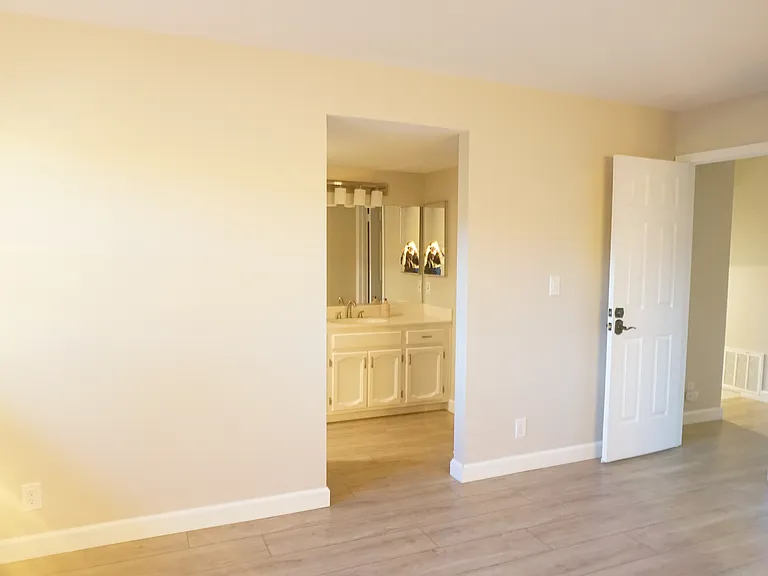 392 Duperu Dr — Photo 13